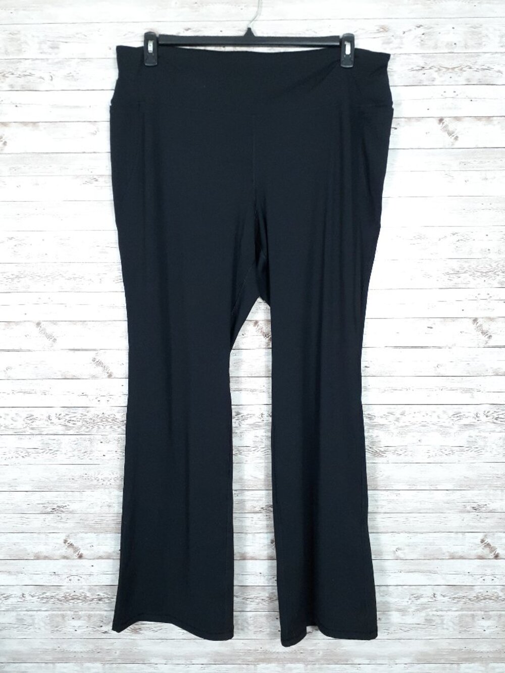 Livi Womens Soft Bootcut Pants 26/28 Black Side Pockets 834A